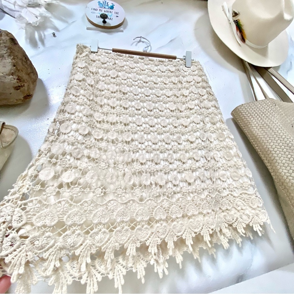Beautiful Crochet/lace boho skirt w shabby chic resort vacay party vibe - Picture 3 of 10